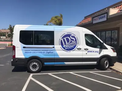 Vehicle Graphics Photo